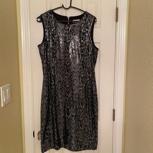 NWOT Calvin Klein shimmery sequined dress. Size 14.